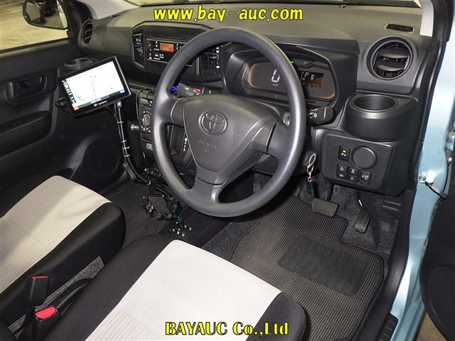 TOYOTA PIXIS EPOCH