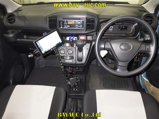 TOYOTA PIXIS EPOCH