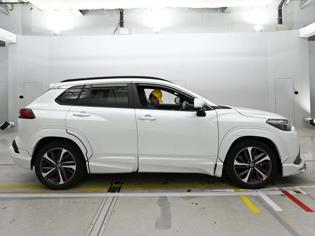 TOYOTA COROLLA CROSS