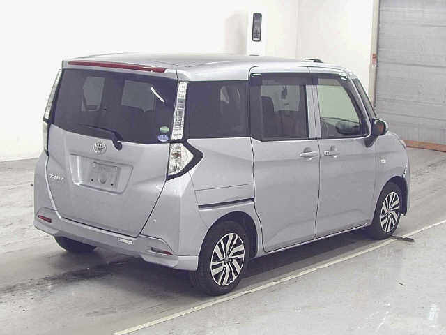TOYOTA TANK