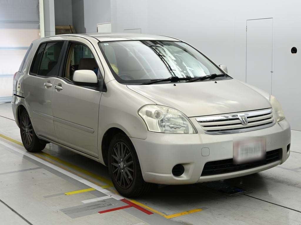 TOYOTA RAUM