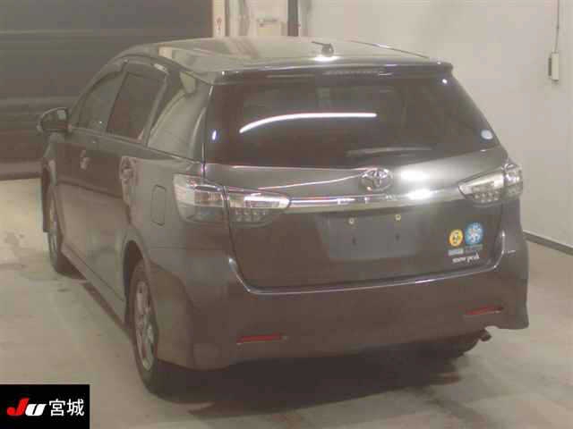 TOYOTA WISH