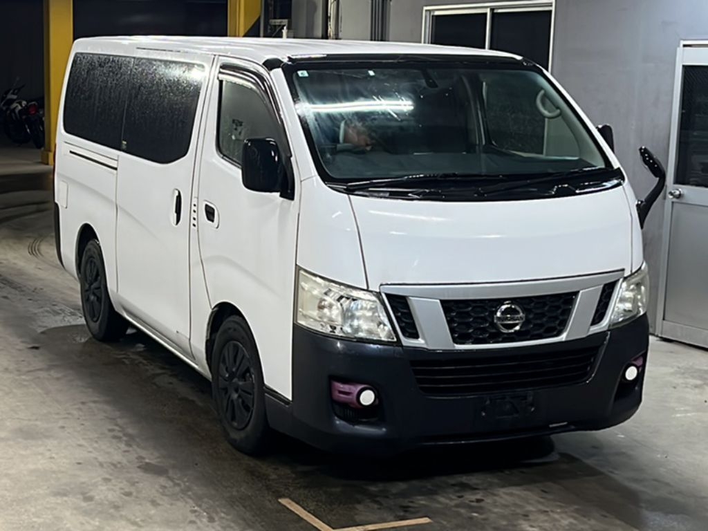 NISSAN NV350 CARAVAN