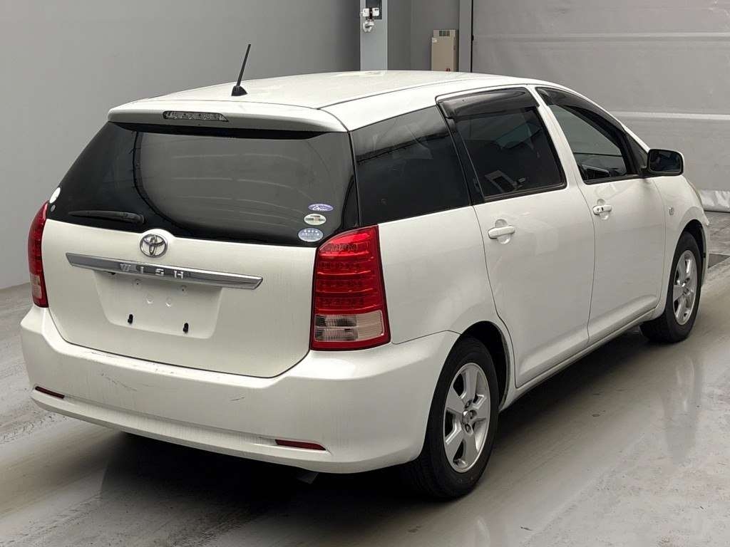 TOYOTA WISH