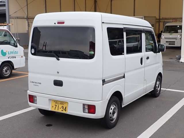 MITSUBISHI MINICAB