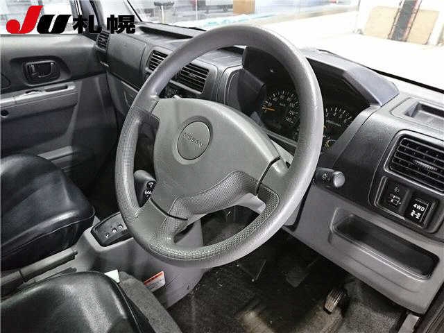 NISSAN CLIPPER