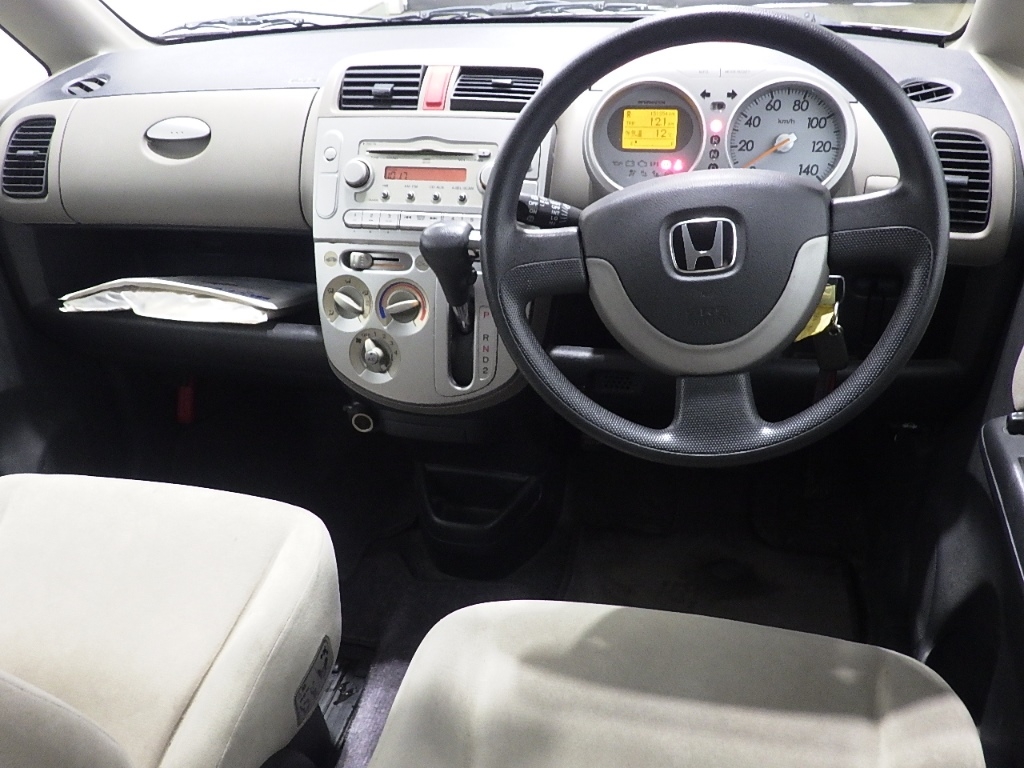HONDA LIFE