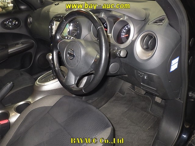 NISSAN JUKE