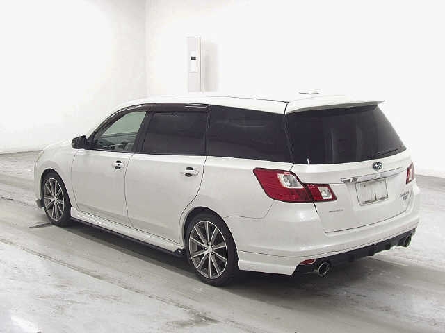 SUBARU EXIGA
