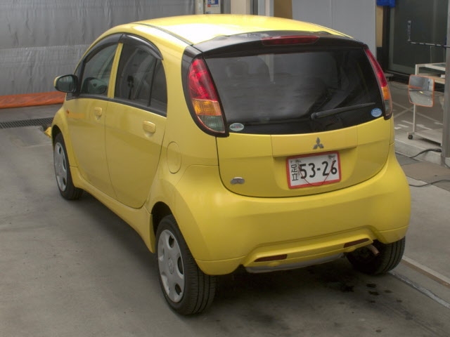 MITSUBISHI I