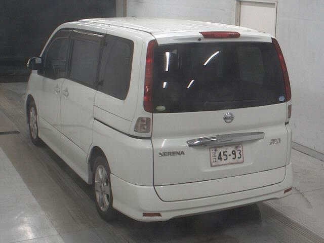 NISSAN SERENA