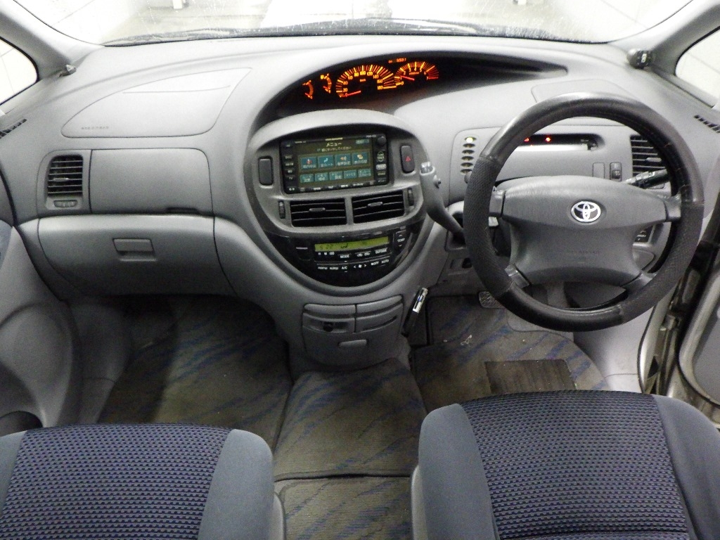 TOYOTA ESTIMA
