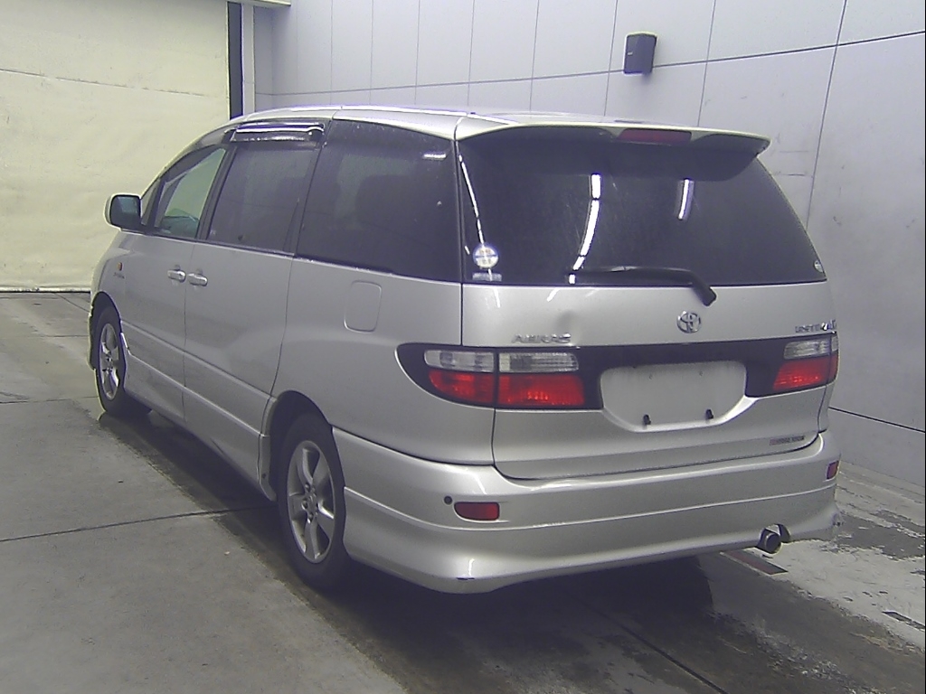 TOYOTA ESTIMA