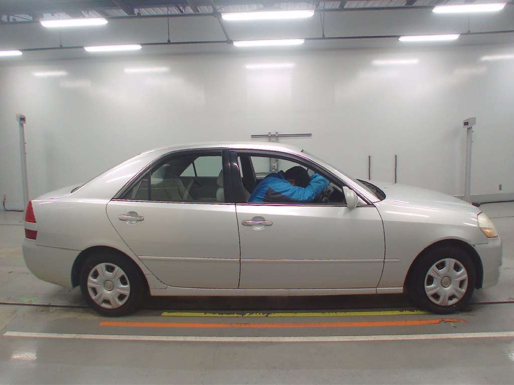 TOYOTA MARK II