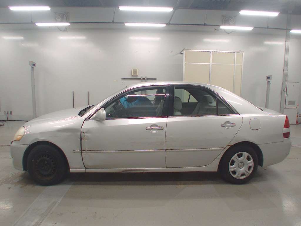 TOYOTA MARK II