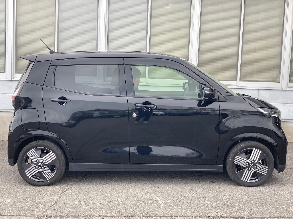 NISSAN SAKURA