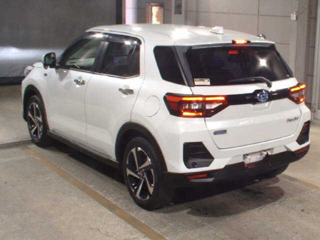 DAIHATSU ROCKY