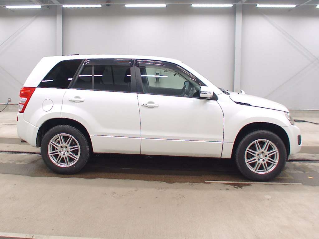 SUZUKI ESCUDO