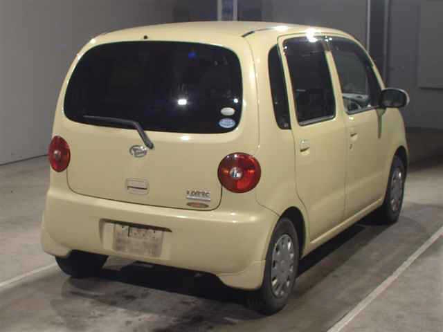 DAIHATSU MOVE LATTE