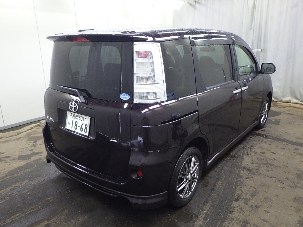 TOYOTA SIENTA