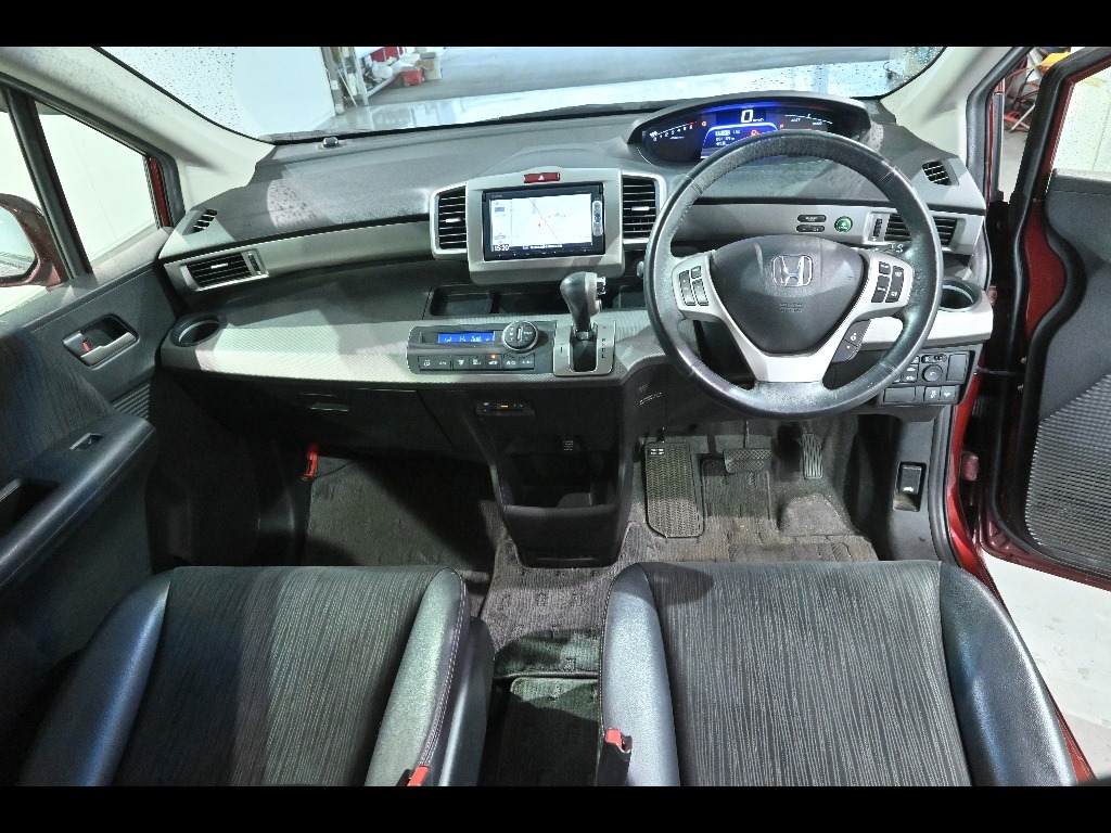 HONDA FREED
