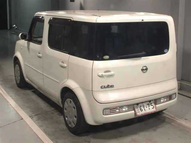 NISSAN CUBE