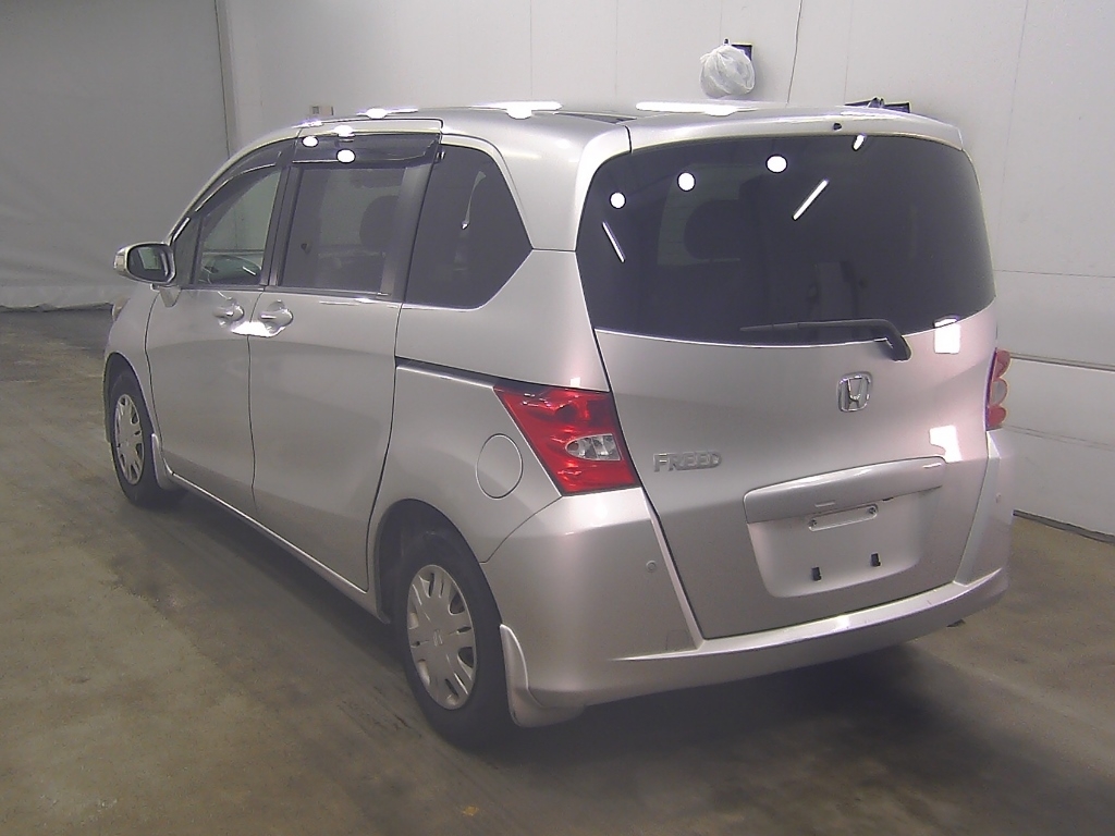 HONDA FREED