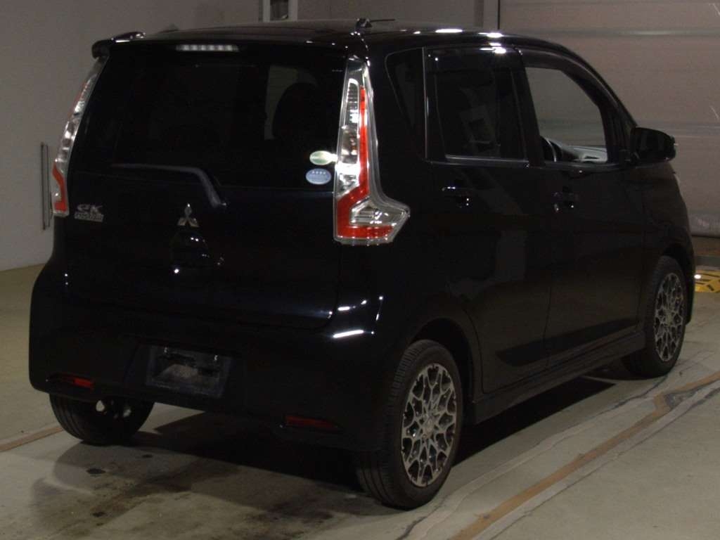MITSUBISHI EK CUSTOM