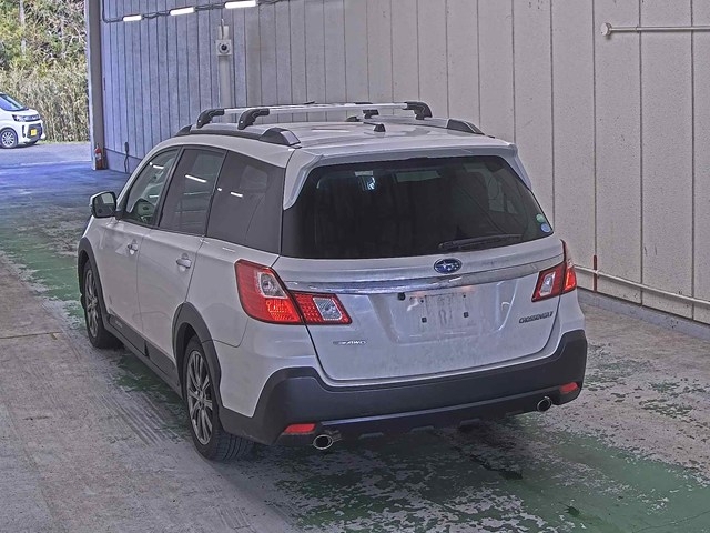 SUBARU EXIGA CROSSOVER 7