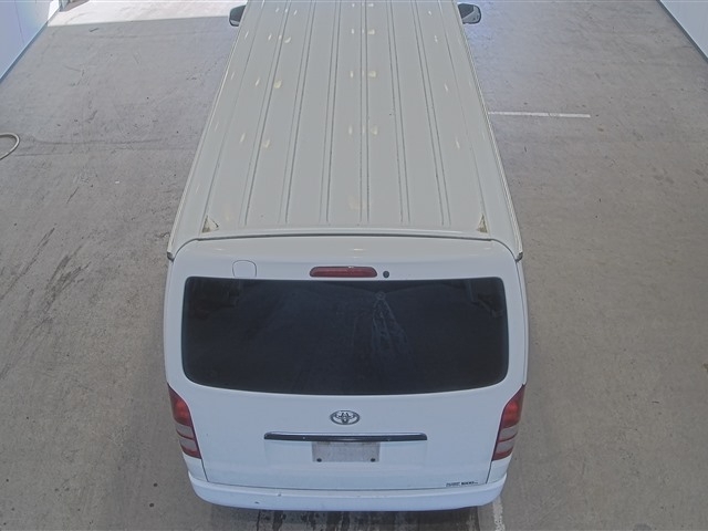 TOYOTA REGIUS ACE