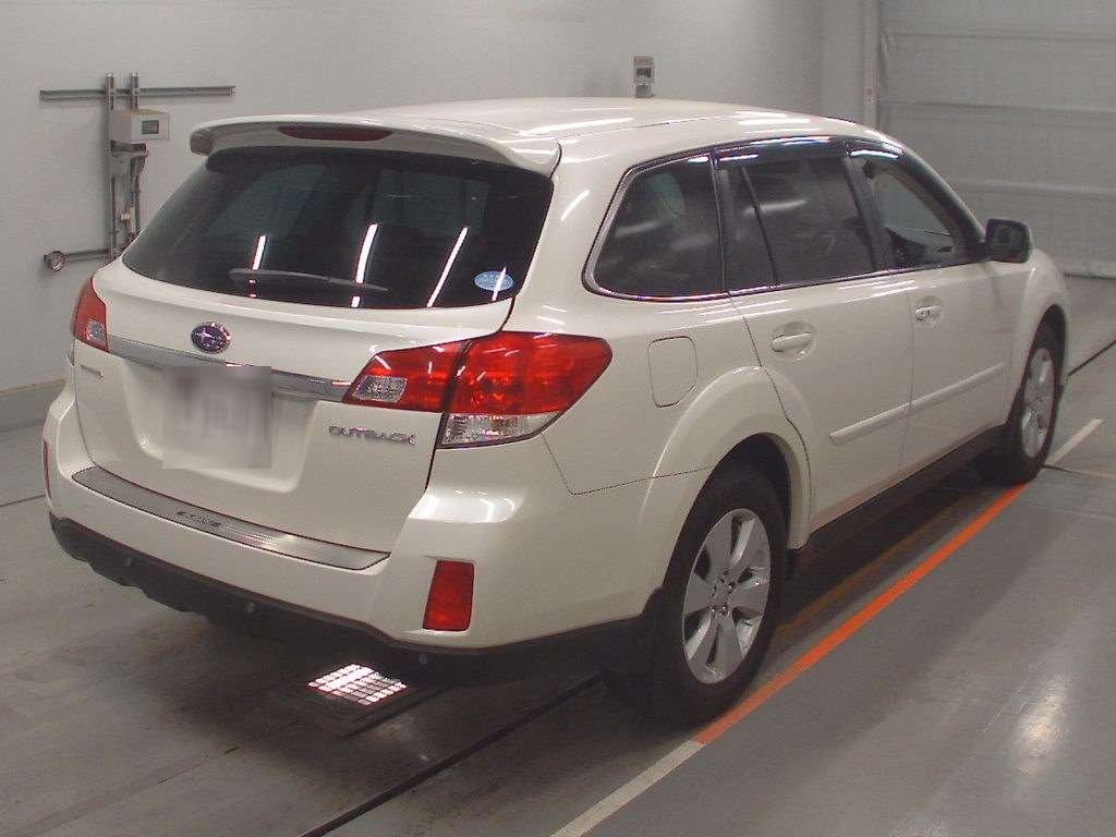 SUBARU OUTBACK