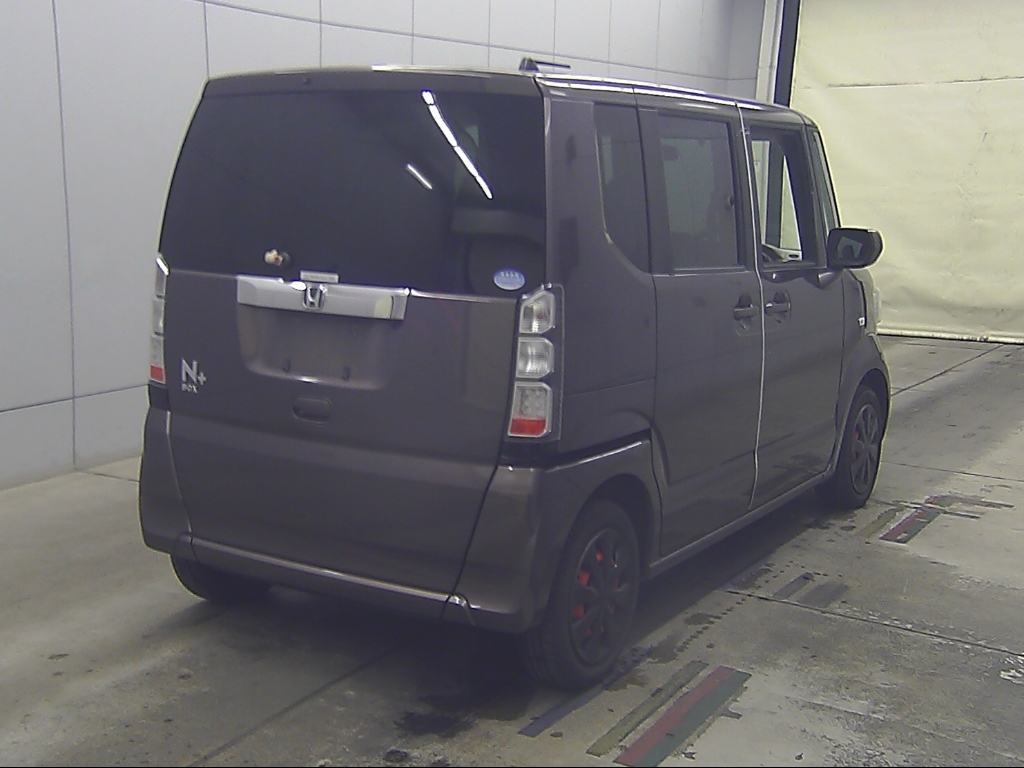 HONDA N-BOX+