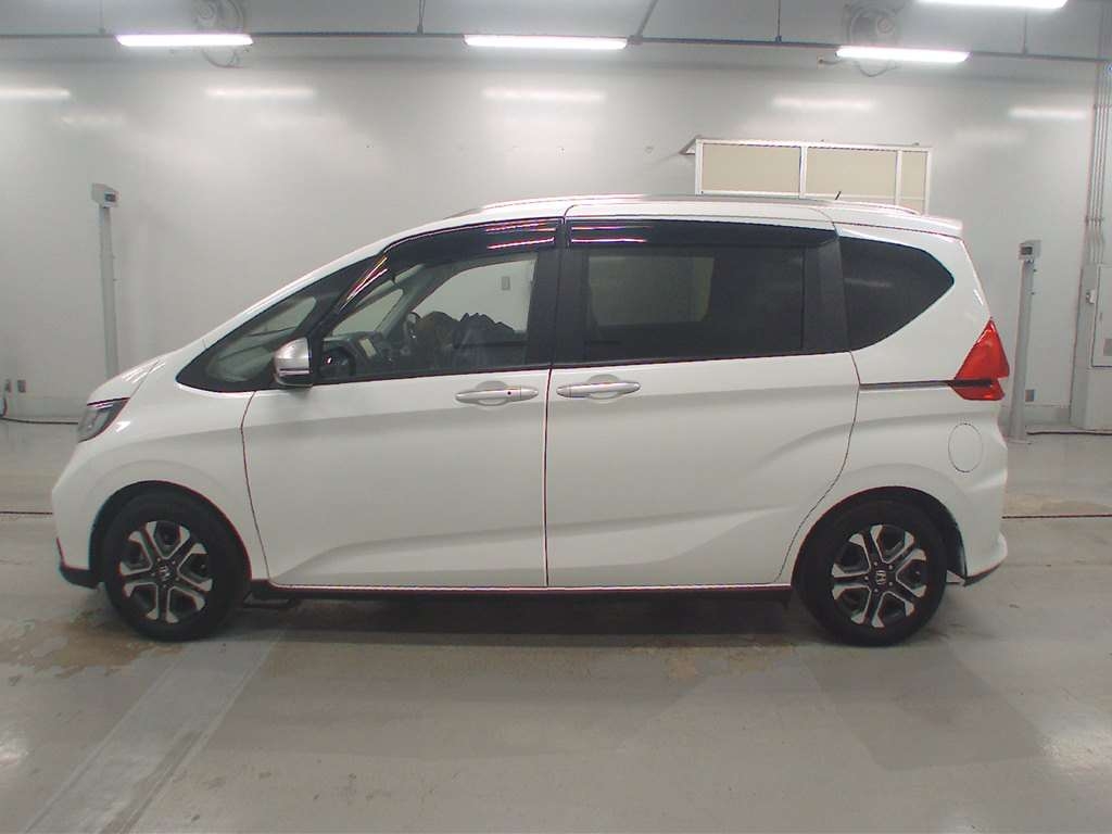 HONDA FREED+