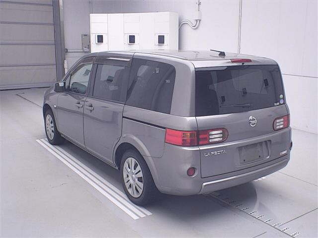 NISSAN LAFESTA