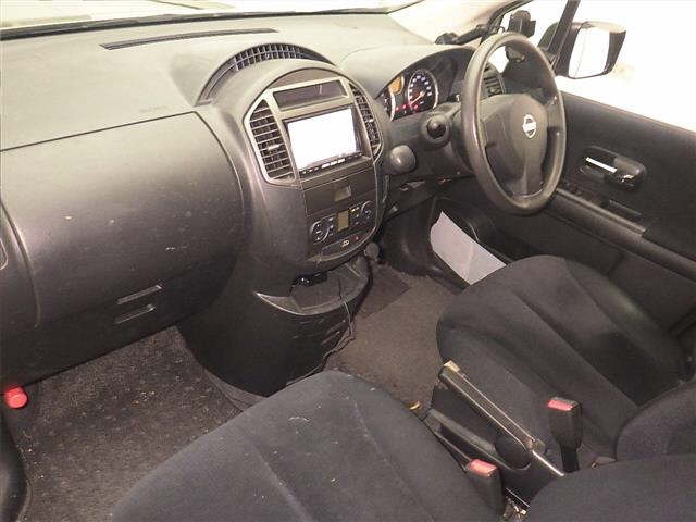 NISSAN LAFESTA