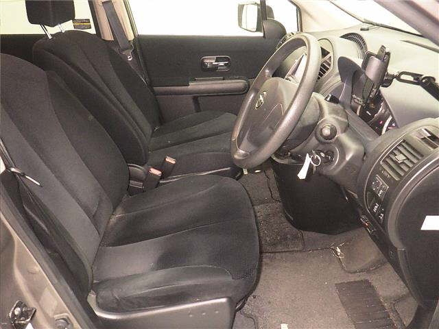 NISSAN LAFESTA