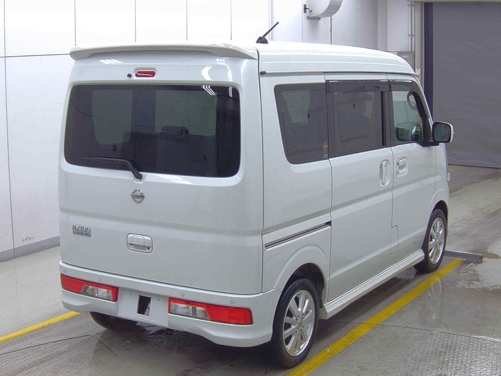 NISSAN NV100 CLIPPER