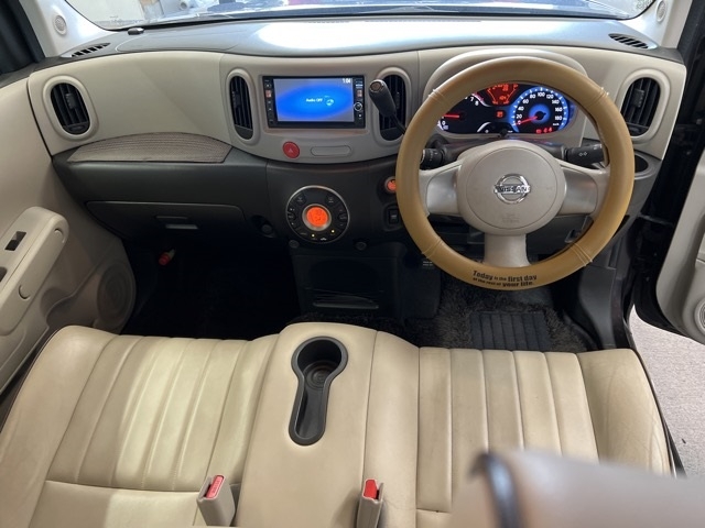 NISSAN CUBE