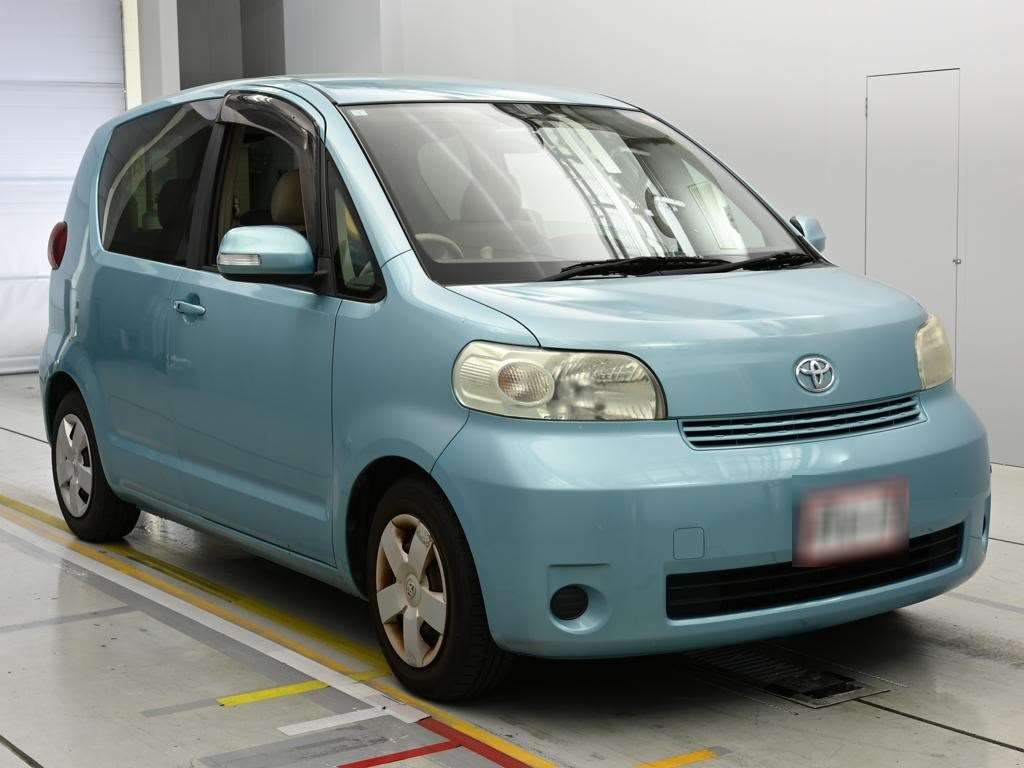 TOYOTA PORTE