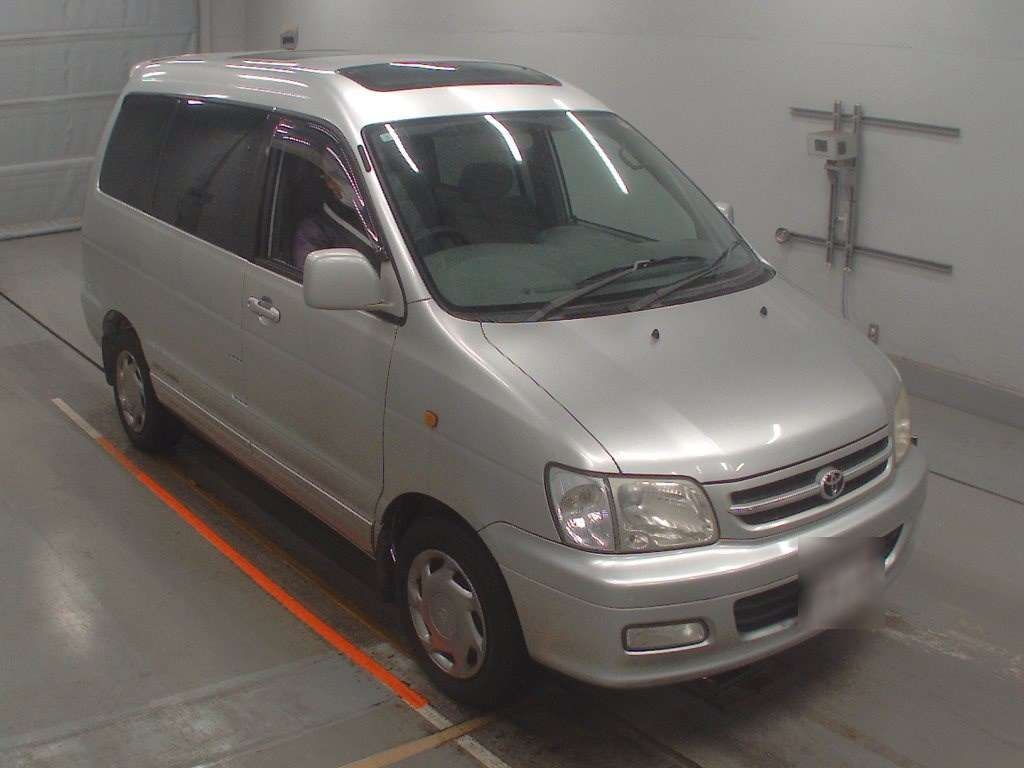 TOYOTA TOWN ACE NOAH