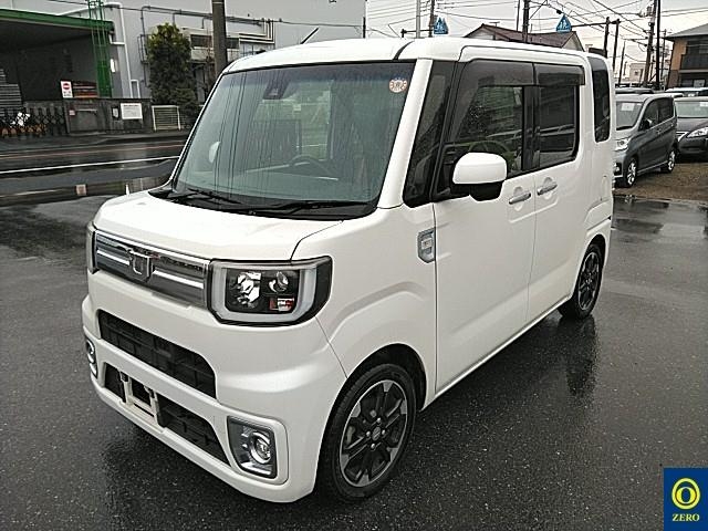 DAIHATSU WAKE
