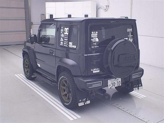SUZUKI JIMNY SIERRA