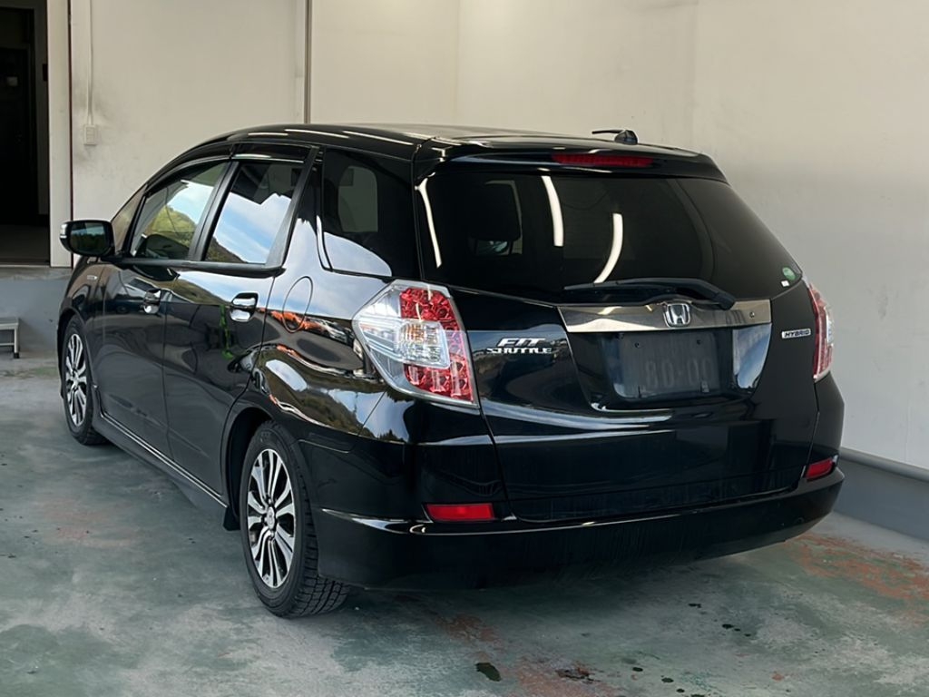 HONDA FIT SHUTTLE