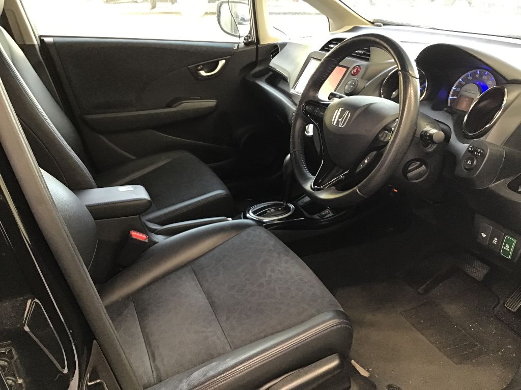 HONDA FIT SHUTTLE
