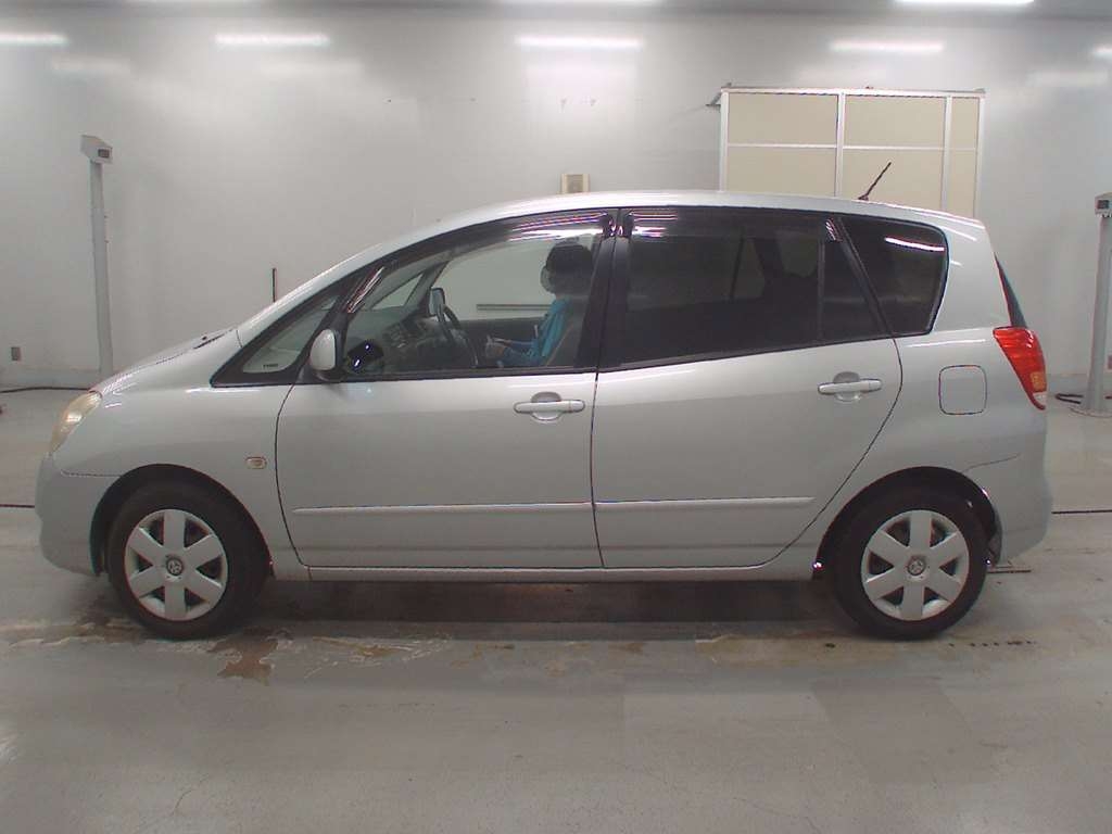 TOYOTA COROLLA SPACIO