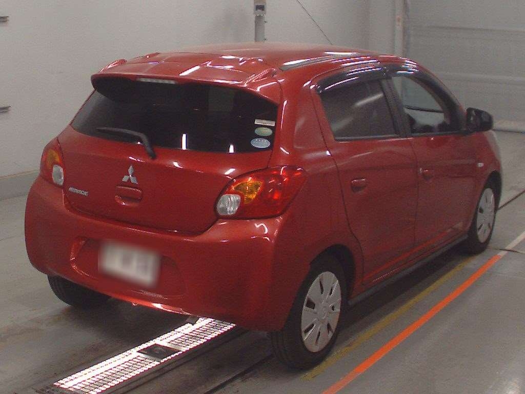 MITSUBISHI MIRAGE