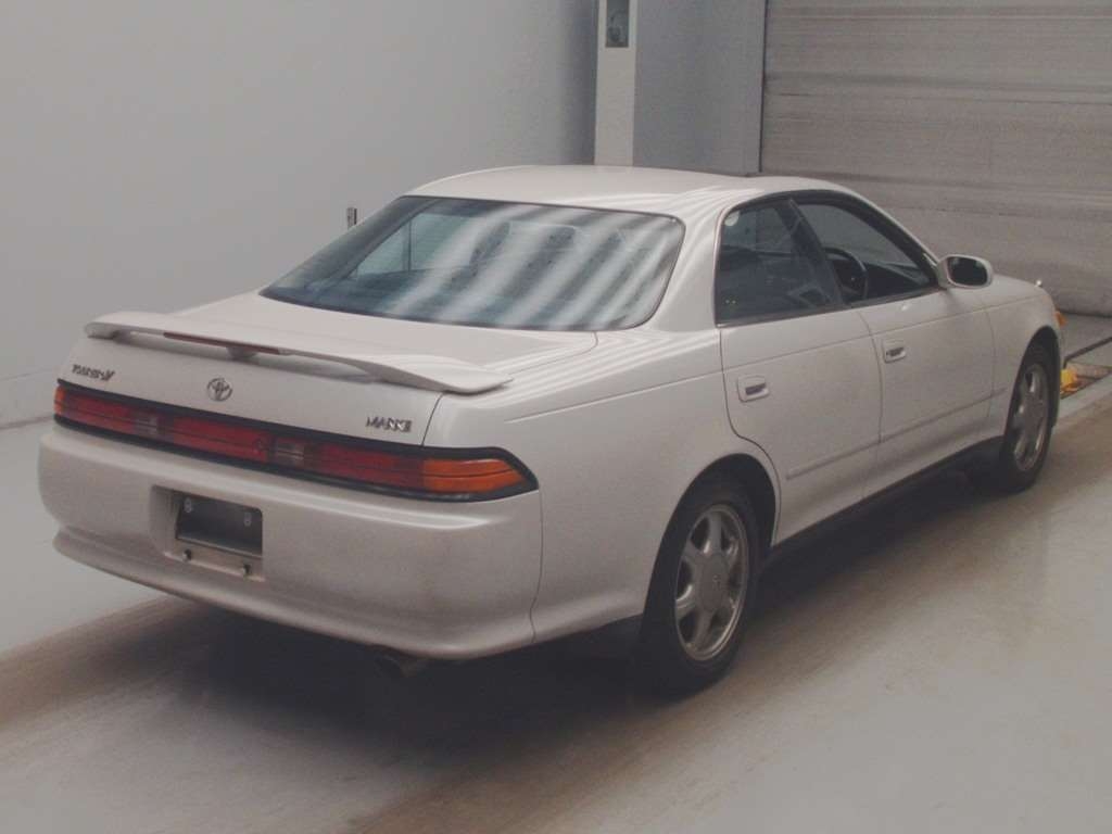 TOYOTA MARK II