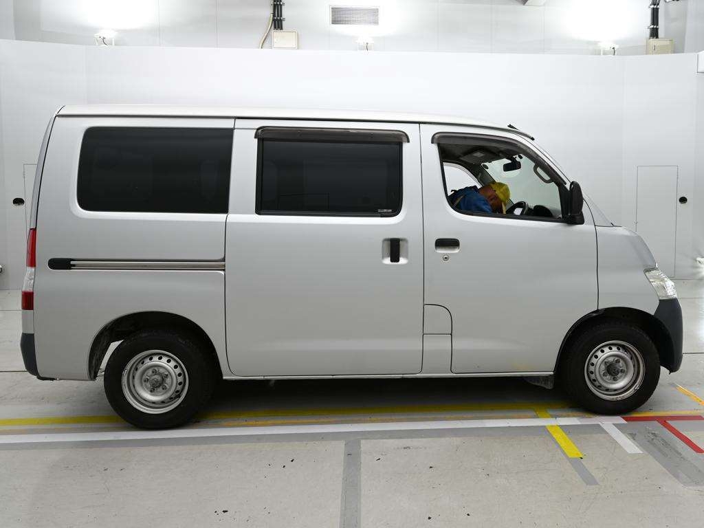 TOYOTA LITE ACE