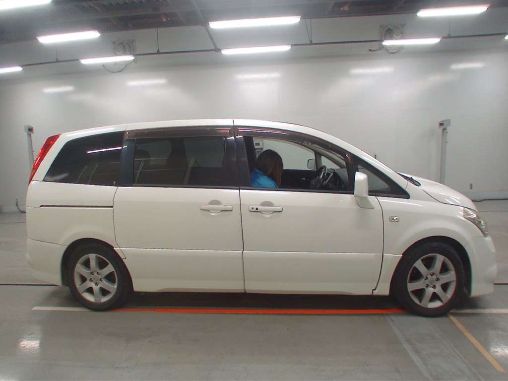 NISSAN PRESAGE