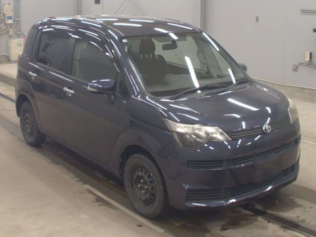 TOYOTA SPADE